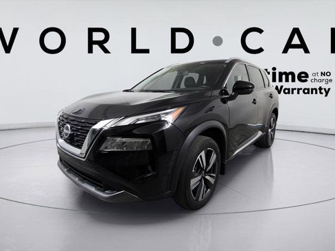 Used 2023 Nissan Rogue SL w/ SL Premium Package image 3