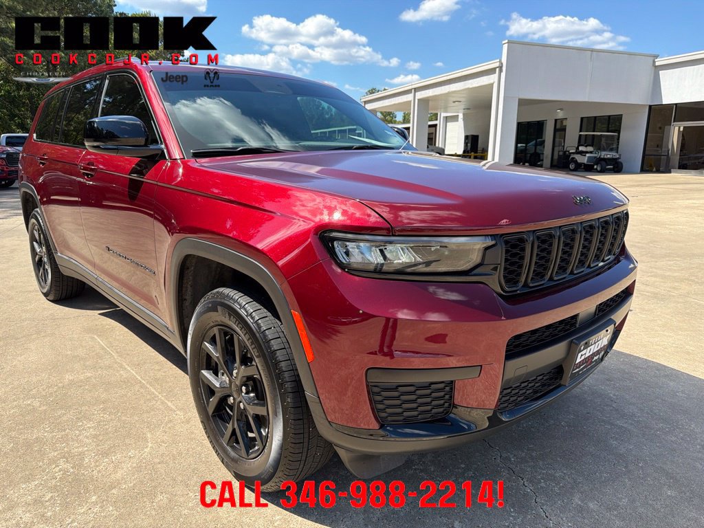 Used 2025 Jeep Grand Cherokee L Altitude AWD/4WD image 8