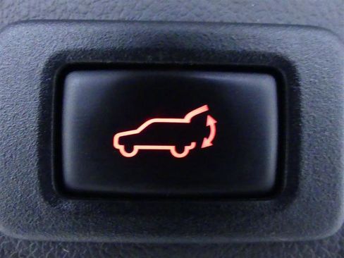 Used 2019 Subaru Outback 2.5i Limited w/ Popular Package #2 image 33