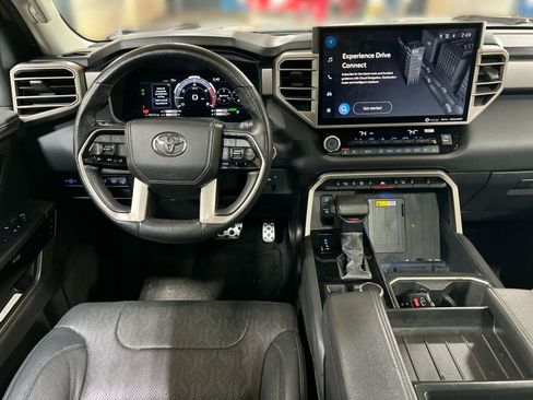 Used 2023 Toyota Tundra Limited image 21
