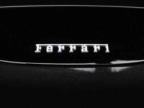 Certified 2021 Ferrari Roma image 38