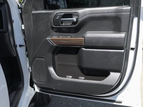 Used 2019 Chevrolet Silverado 1500 LT w/ All-Star Edition AWD/4WD image 44