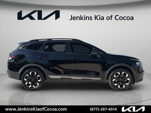 Certified 2023 Kia Sportage X-Line w/ X-Line Premium Package AWD/4WD image 3