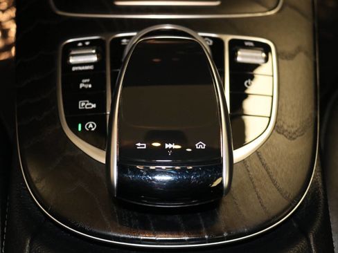 Used 2020 Mercedes-Benz E 350 Sedan image 34