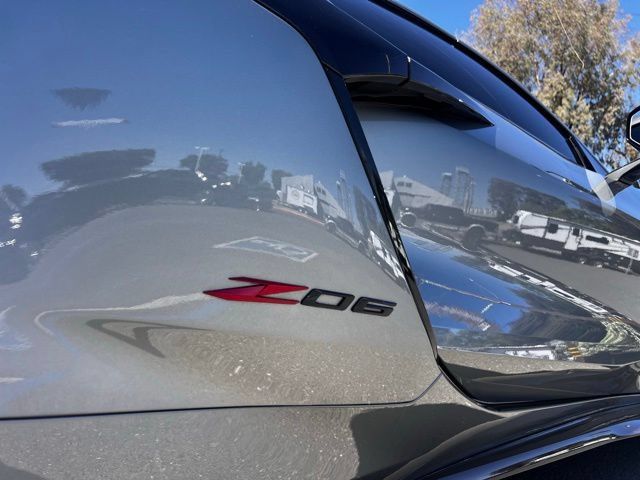 Used 2024 Chevrolet Corvette Z06 RWD image 6