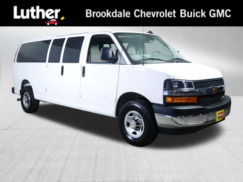 Used 2025 Chevrolet Express 3500 LT w/ LT Preferred Equipment Group image 1