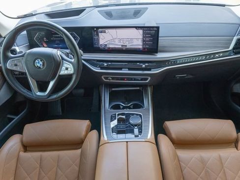 Used 2023 BMW X7 xDrive40i w/ Premium Package AWD/4WD image 23