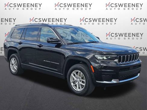 Used 2023 Jeep Grand Cherokee L Laredo AWD/4WD image 7