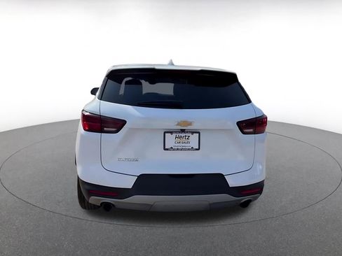 Used 2025 Chevrolet Blazer LT image 12