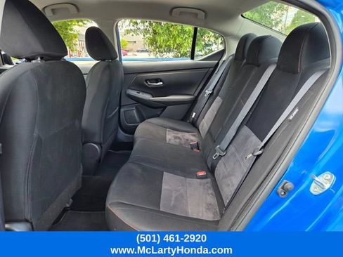 Used 2025 Nissan Sentra SR FWD image 11