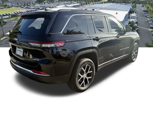 Certified 2025 Jeep Grand Cherokee Limited image 5