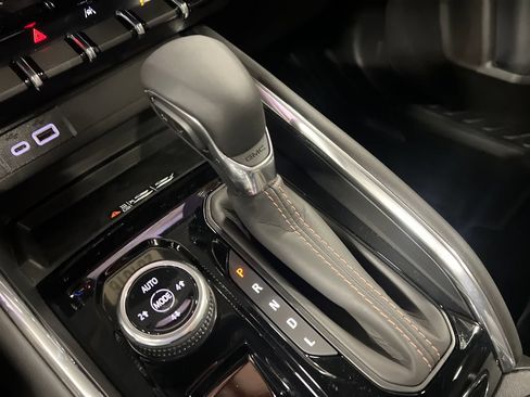 New 2026 GMC Canyon AT4 w/ AT4 Premium Package AWD/4WD image 48