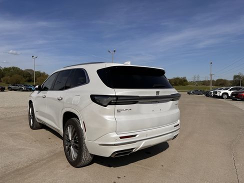 Certified 2025 Buick Enclave Avenir w/ Super Cruise Package image 3
