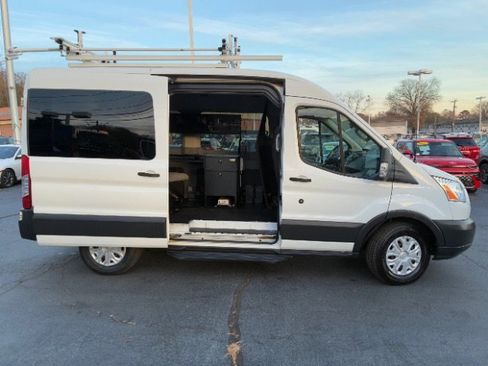 Used 2018 Ford Transit 150 XLT image 14