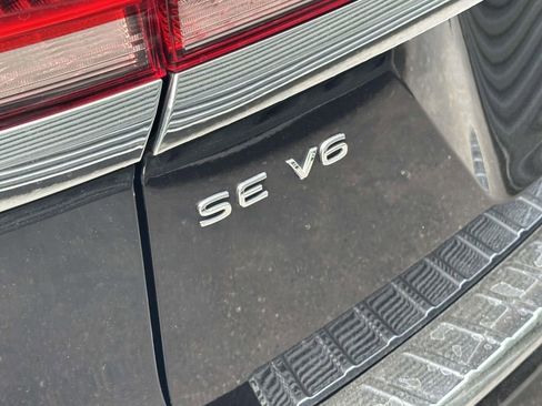 Used 2023 Volkswagen Atlas SE AWD/4WD image 16