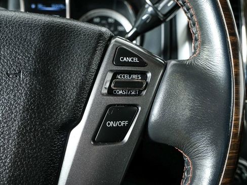 Used 2017 Nissan Titan Platinum Reserve image 11