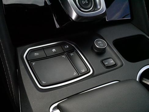 Used 2022 Acura MDX SH-AWD w/ Advance Package image 25