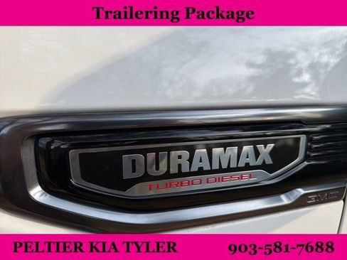 Used 2022 GMC Sierra 1500 AT4 w/ AT4 Preferred Package image 6