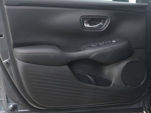 Used 2023 Honda HR-V EX-L image 19