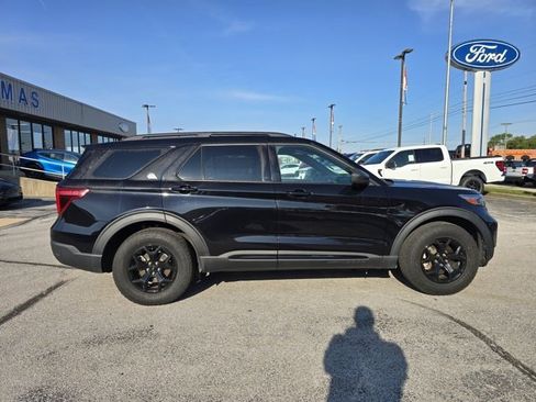 Used 2023 Ford Explorer Timberline image 2