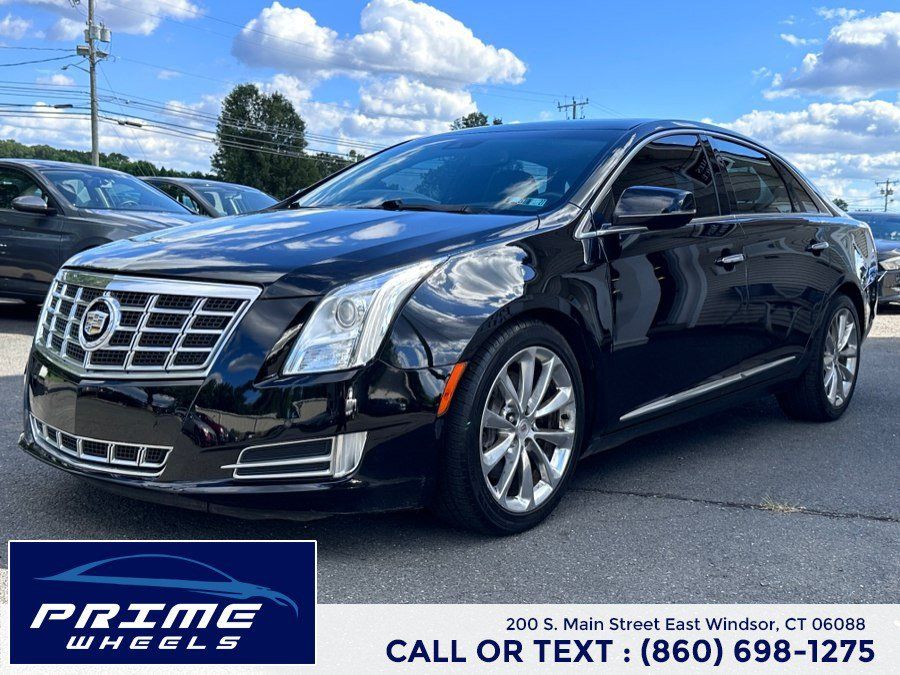 Used 2013 Cadillac XTS Premium AWD/4WD image 3