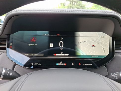 Certified 2023 Land Rover Range Rover SE image 23