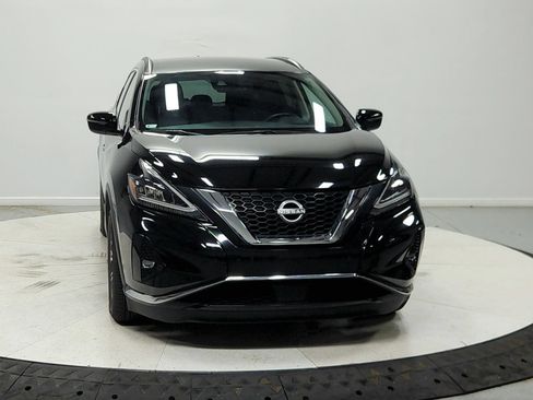 Used 2023 Nissan Murano SV FWD image 3