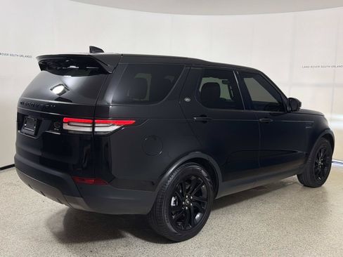 Used 2017 Land Rover Discovery SE AWD/4WD image 5