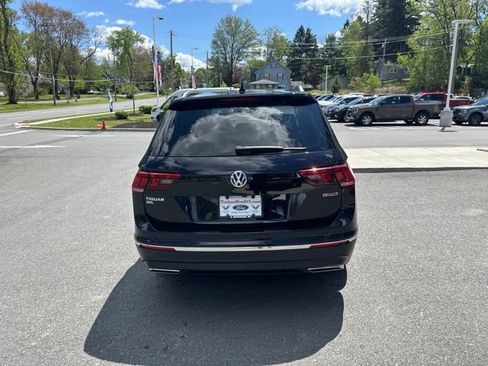 Used 2019 Volkswagen Tiguan SEL Premium AWD/4WD image 7