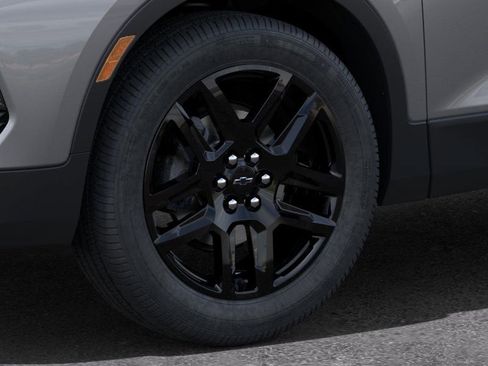 New 2025 Chevrolet Blazer LT image 9