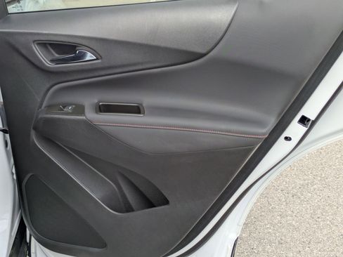 Used 2023 Chevrolet Equinox RS w/ LPO, Cargo Package image 25