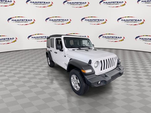 Used 2020 Jeep Wrangler Unlimited Sport S AWD/4WD image 2