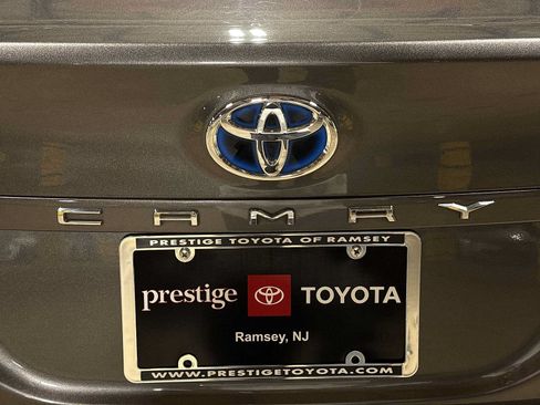 Certified 2023 Toyota Camry XLE FWD image 25