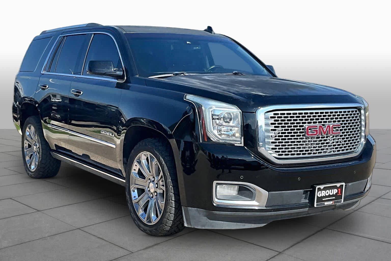 Used 2016 GMC Yukon Denali w/ Open Road Package AWD/4WD image 3