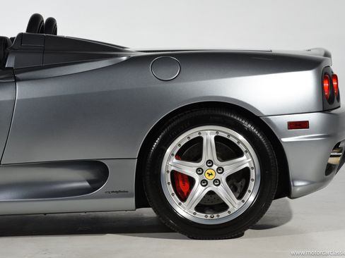 Used 2004 Ferrari 360 Spider RWD image 16