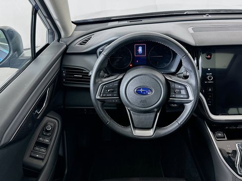 Used 2025 Subaru Outback Premium image 18