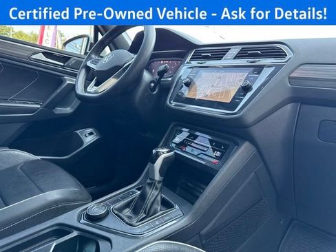Certified 2023 Volkswagen Tiguan SEL R-Line AWD/4WD image 27