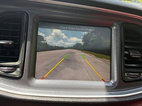 Used 2015 Dodge Challenger SXT Plus RWD image 24