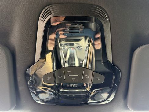 Used 2024 Alfa Romeo Stelvio Sprint image 30