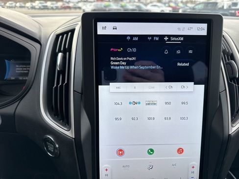 Used 2024 Ford Edge SEL w/ Convenience Package image 14