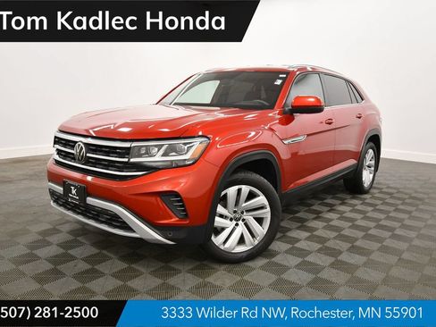 Used 2023 Volkswagen Atlas Cross Sport SE AWD/4WD image 1