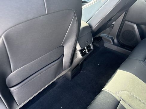 New 2026 Chevrolet Equinox LT w/ Convenience Package II image 26