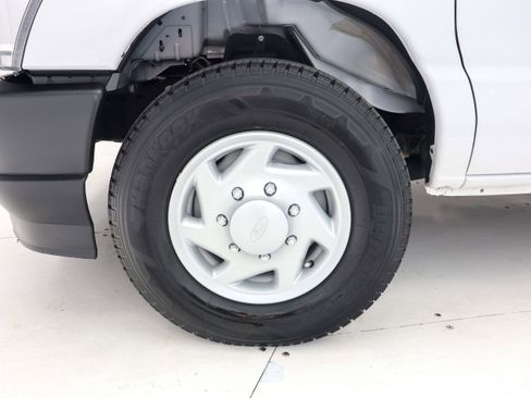 Used 2023 Ford E-350 and Econoline 350 Super Duty w/ Power Windows & Locks Group RWD image 27