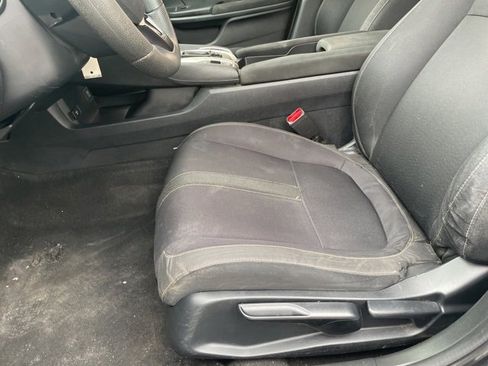 Used 2019 Honda Civic LX image 15