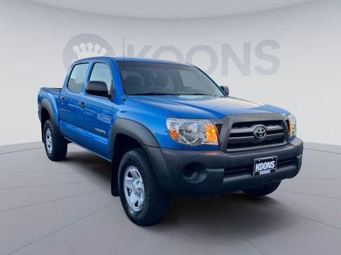 Used 2010 Toyota Tacoma PreRunner image 10