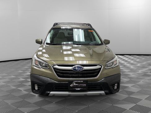 Used 2021 Subaru Outback Limited image 8