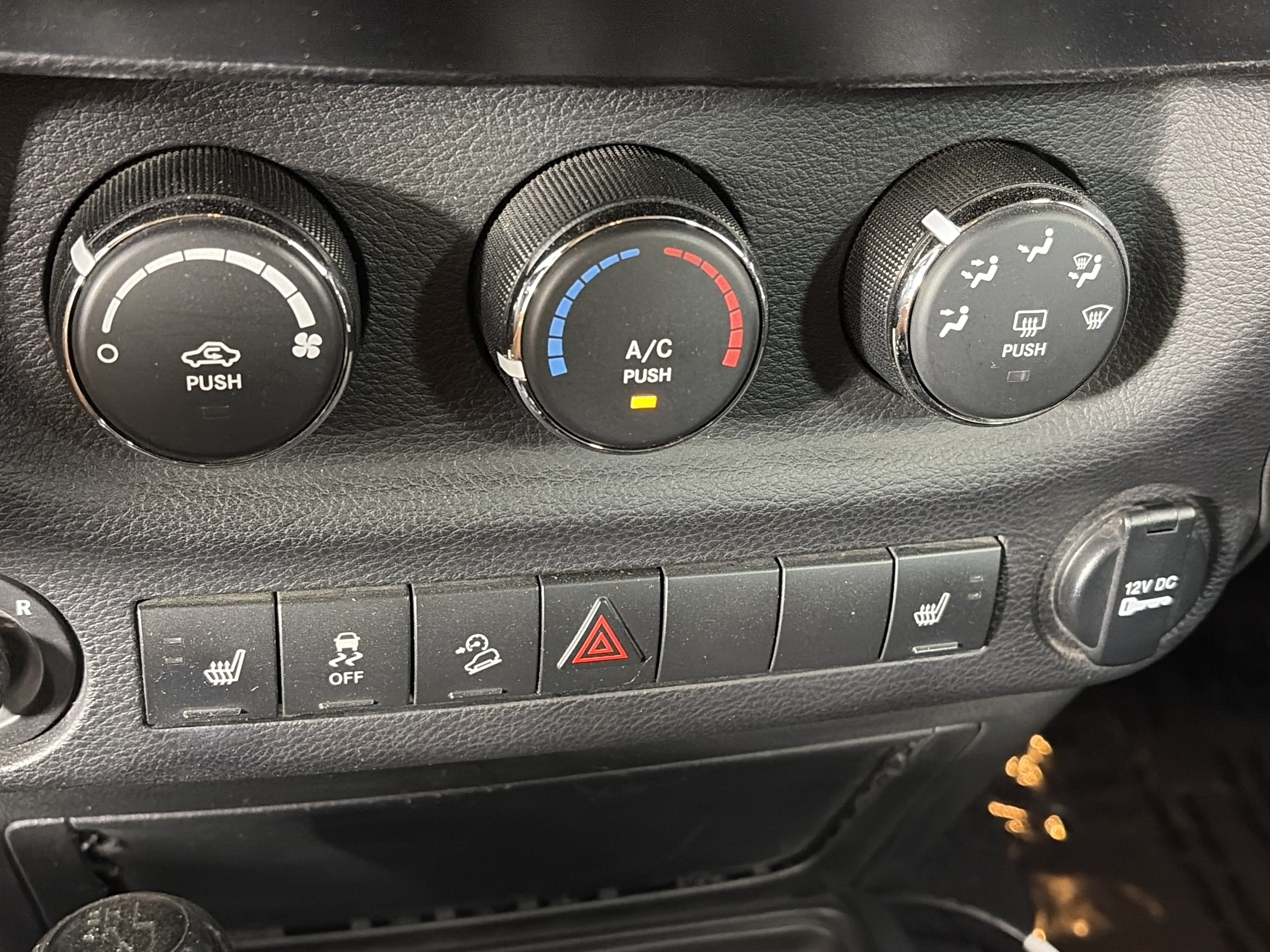 Used 2017 Jeep Wrangler Unlimited Sport w/ Quick Order Package 24S AWD/4WD image 21