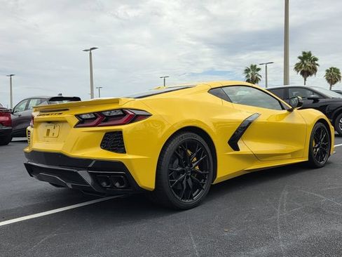 Used 2026 Chevrolet Corvette Stingray Coupe w/ 1LT RWD image 6