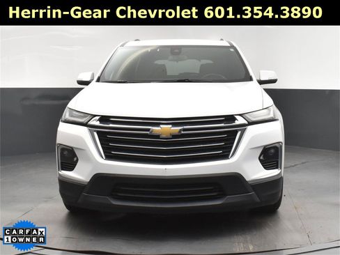Used 2023 Chevrolet Traverse LT image 10