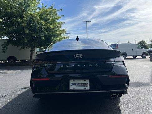 Used 2025 Hyundai Elantra N Line FWD image 8